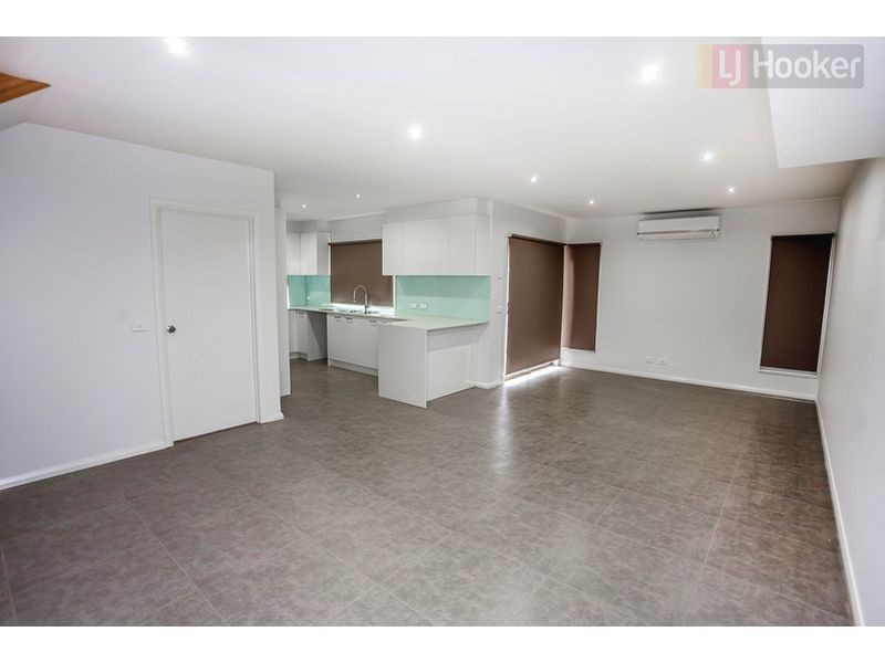 2 Saint Road, Craigieburn VIC 3064