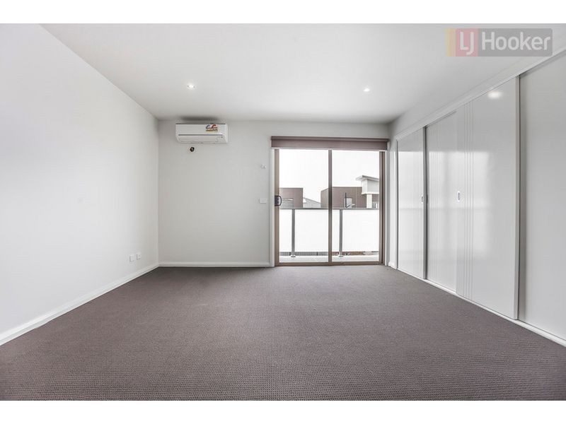 2 Saint Road, Craigieburn VIC 3064