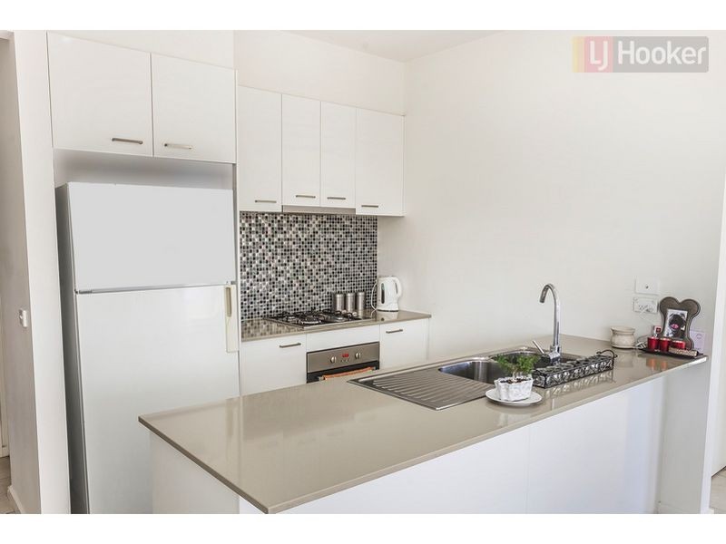 51 Essence Park Way, Craigieburn VIC 3064