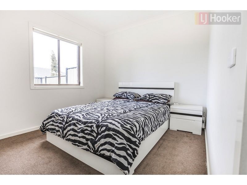 51 Essence Park Way, Craigieburn VIC 3064