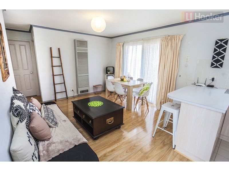 11 Wattle Close, Meadow Heights VIC 3048