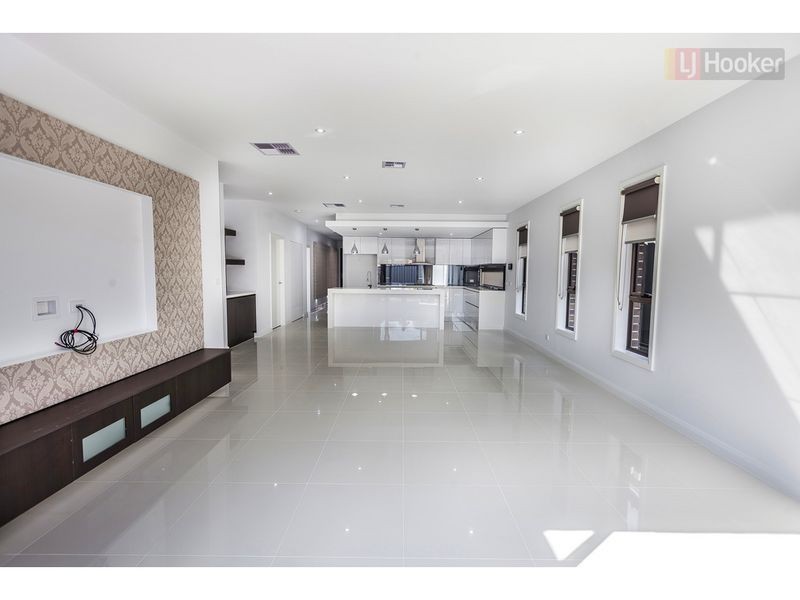 27 Penfold Street, Craigieburn VIC 3064