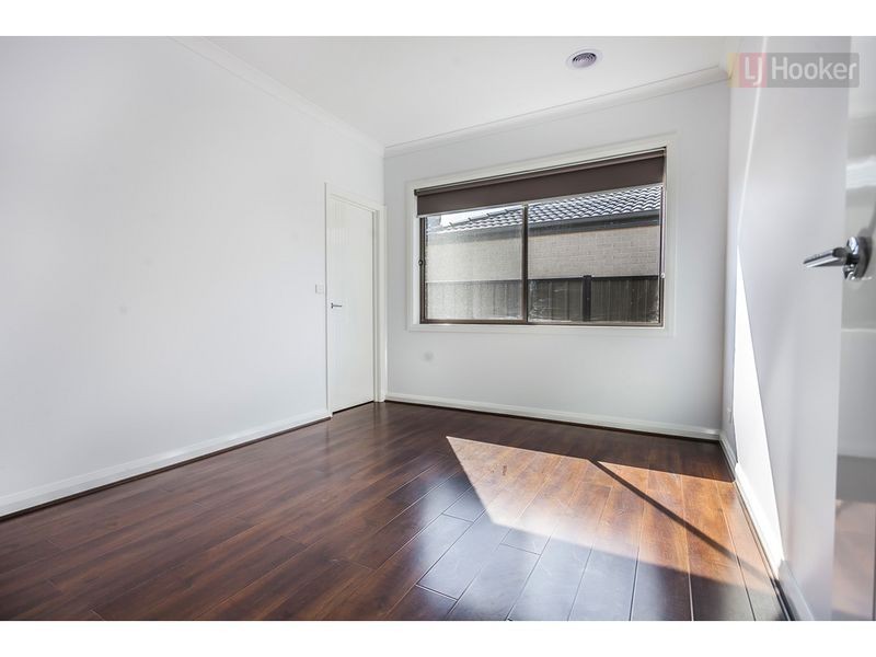 27 Penfold Street, Craigieburn VIC 3064