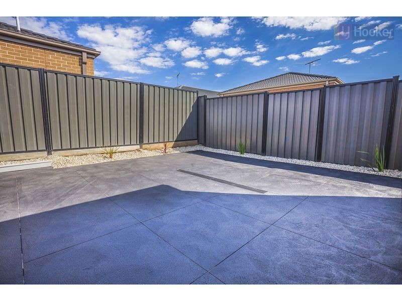 27 Penfold Street, Craigieburn VIC 3064