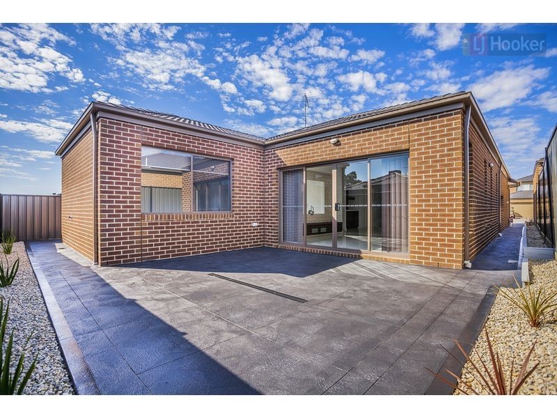 27 Penfold Street, Craigieburn VIC 3064