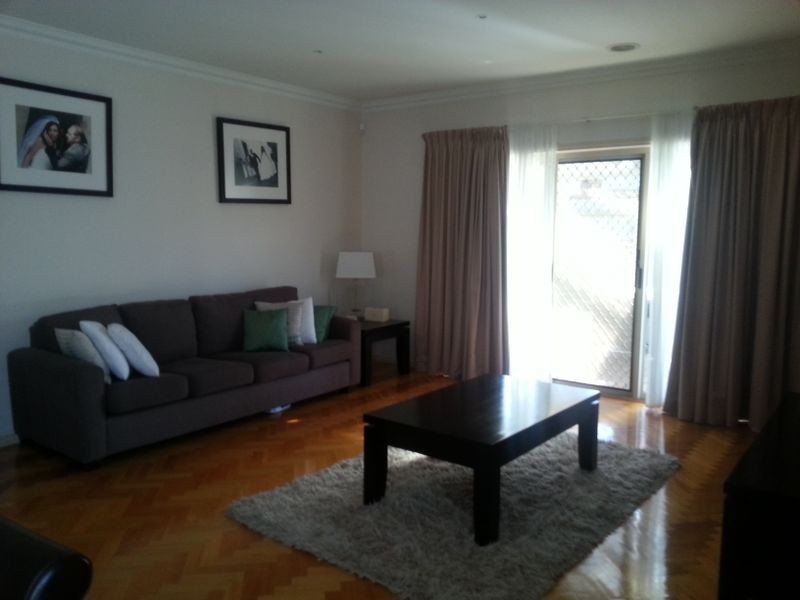 124 Hayfield Road, Roxburgh Park VIC 3064