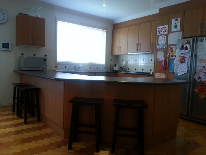 124 Hayfield Road, Roxburgh Park VIC 3064