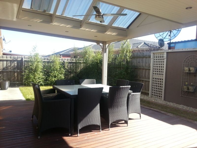 124 Hayfield Road, Roxburgh Park VIC 3064