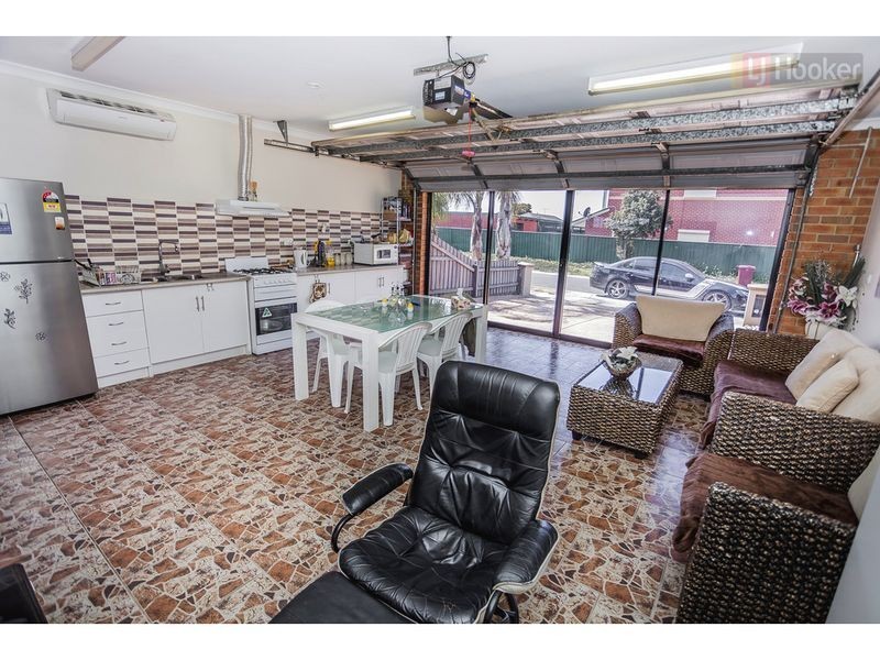 37 Wheatley Avenue, Roxburgh Park VIC 3064