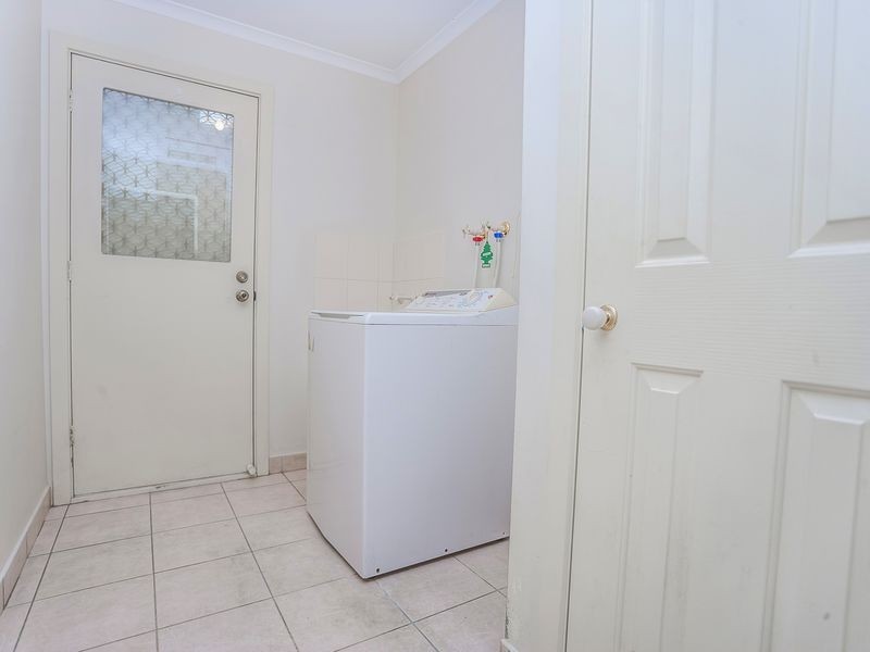37 Creighton Way, Craigieburn VIC 3064
