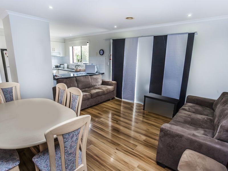 9 Addison Way, Roxburgh Park VIC 3064