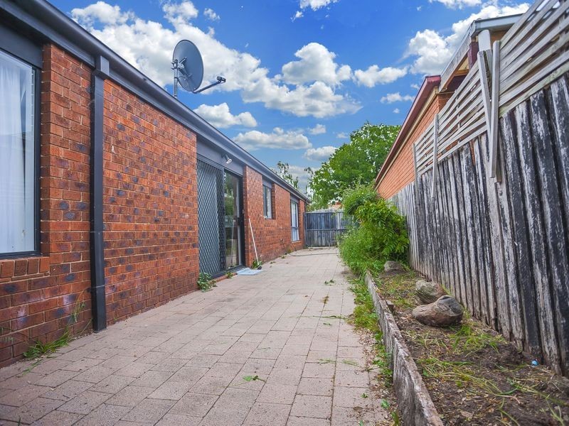 9 Addison Way, Roxburgh Park VIC 3064