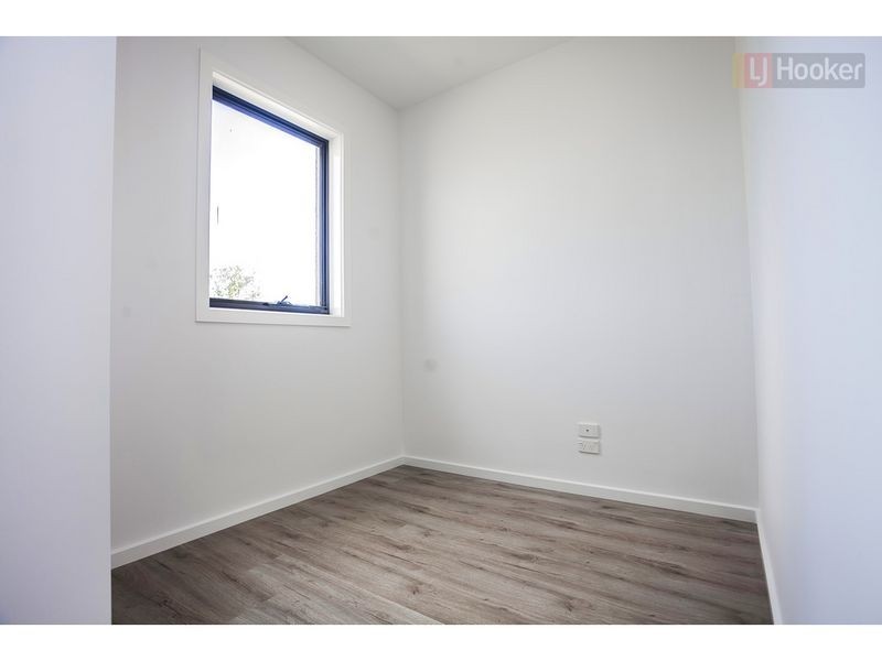 44 Furlong Street, Craigieburn VIC 3064