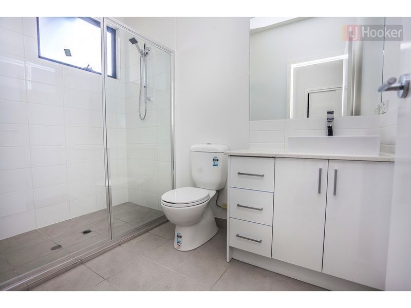 44 Furlong Street, Craigieburn VIC 3064