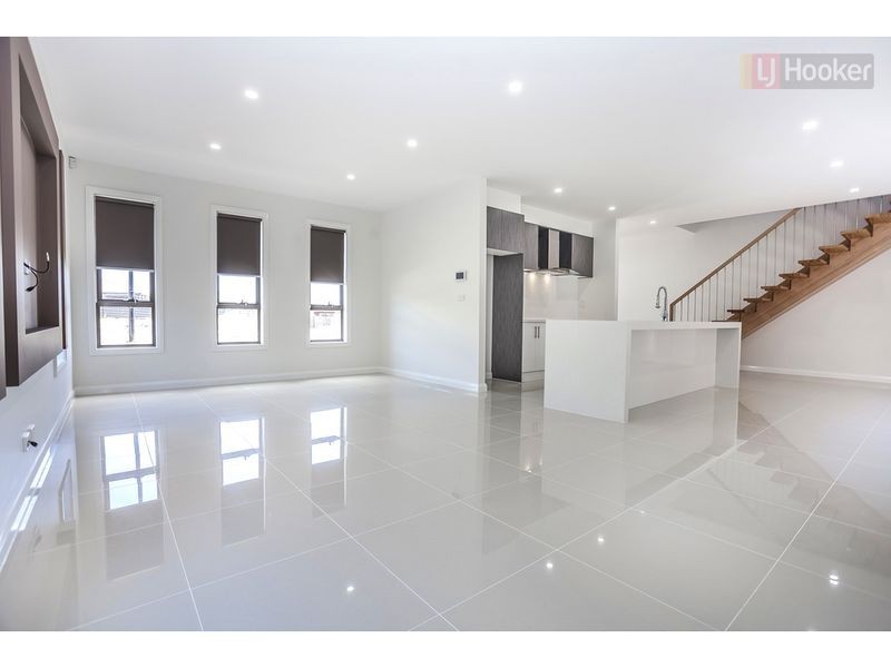 17 Euphoria Street, Craigieburn VIC 3064