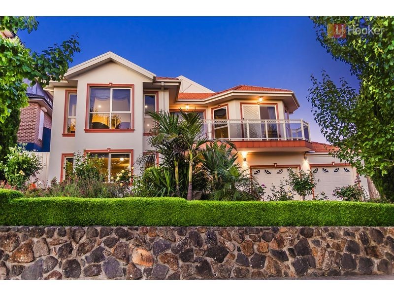 18 Excelsior Heights, Craigieburn VIC 3064