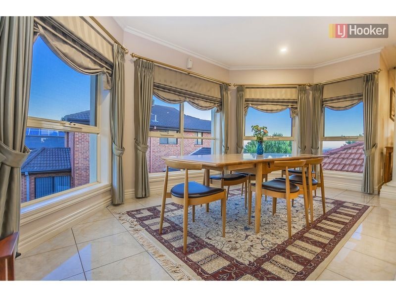 18 Excelsior Heights, Craigieburn VIC 3064