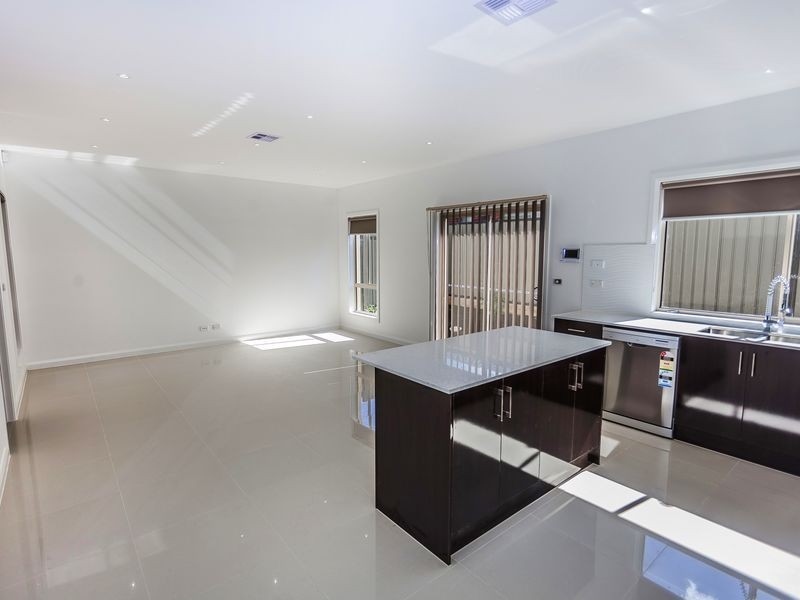 24 Spirited Circuit, Craigieburn VIC 3064
