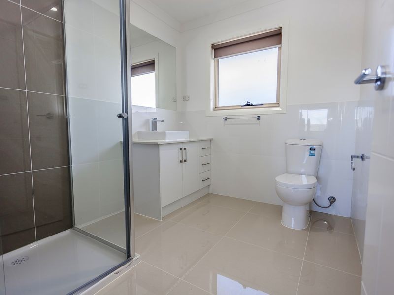 24 Spirited Circuit, Craigieburn VIC 3064
