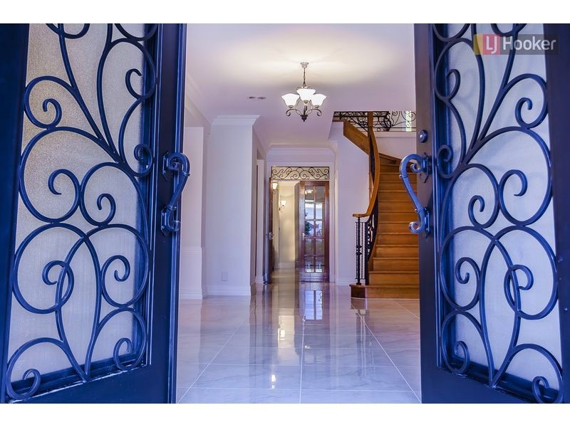 3 Hedges Street, Craigieburn VIC 3064