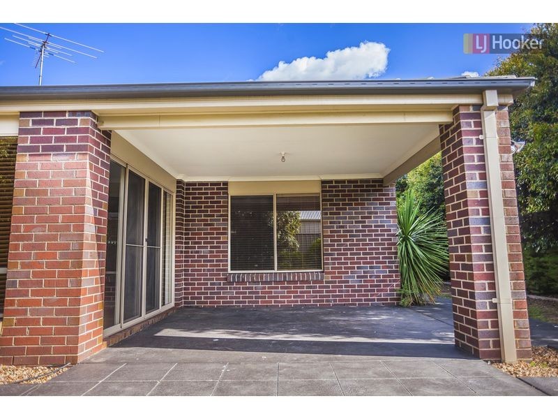 31 Hamilton Hume Parade, Craigieburn VIC 3064