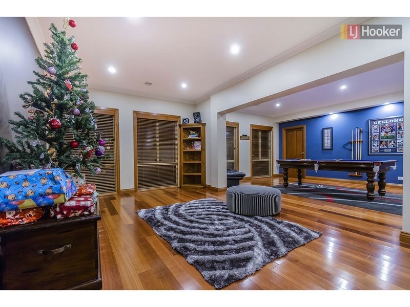 18 Peasholm Corner, Craigieburn VIC 3064