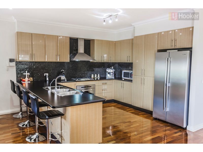 5 Hawthorn Lane, Craigieburn VIC 3064