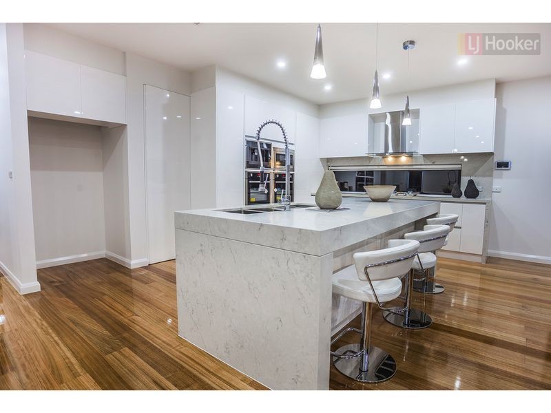 12 Veneto Grove, Greenvale VIC 3059