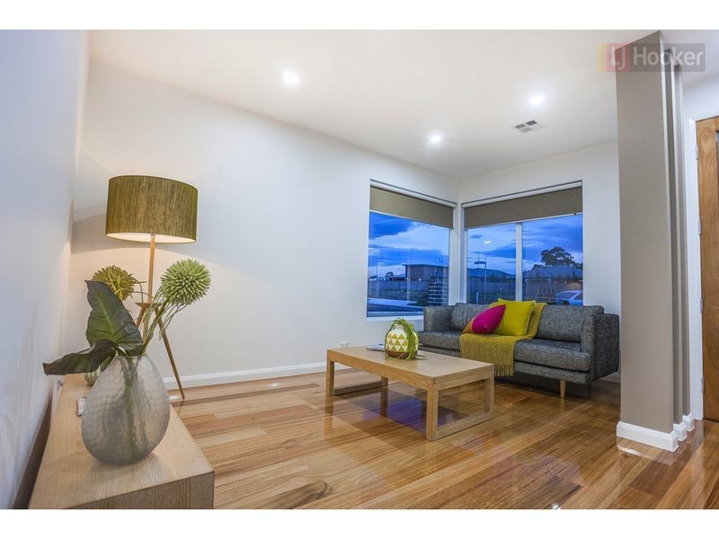 12 Veneto Grove, Greenvale VIC 3059