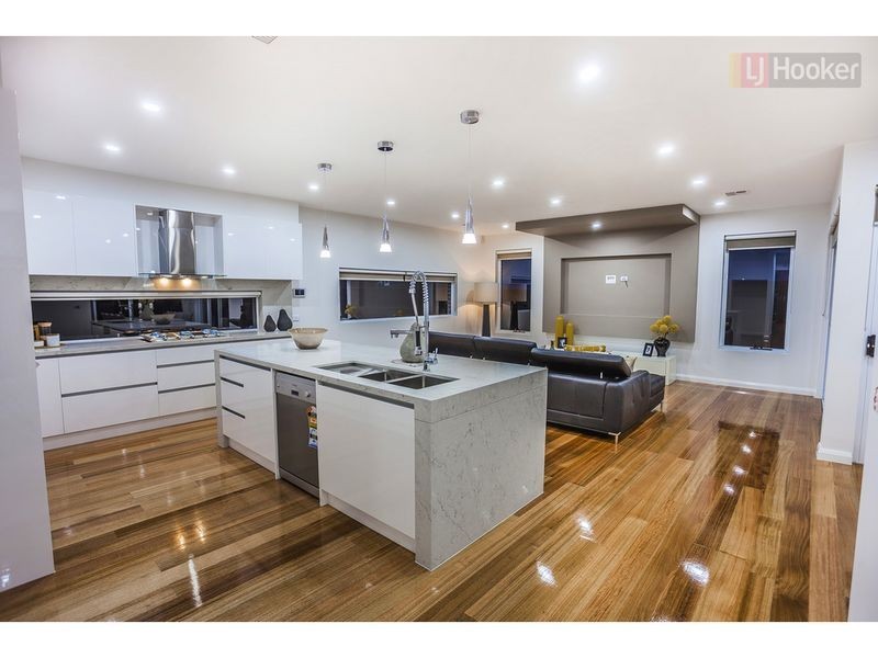 12 Veneto Grove, Greenvale VIC 3059