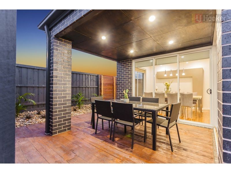 12 Veneto Grove, Greenvale VIC 3059