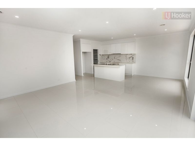 23 Viewmont Avenue, Craigieburn VIC 3064