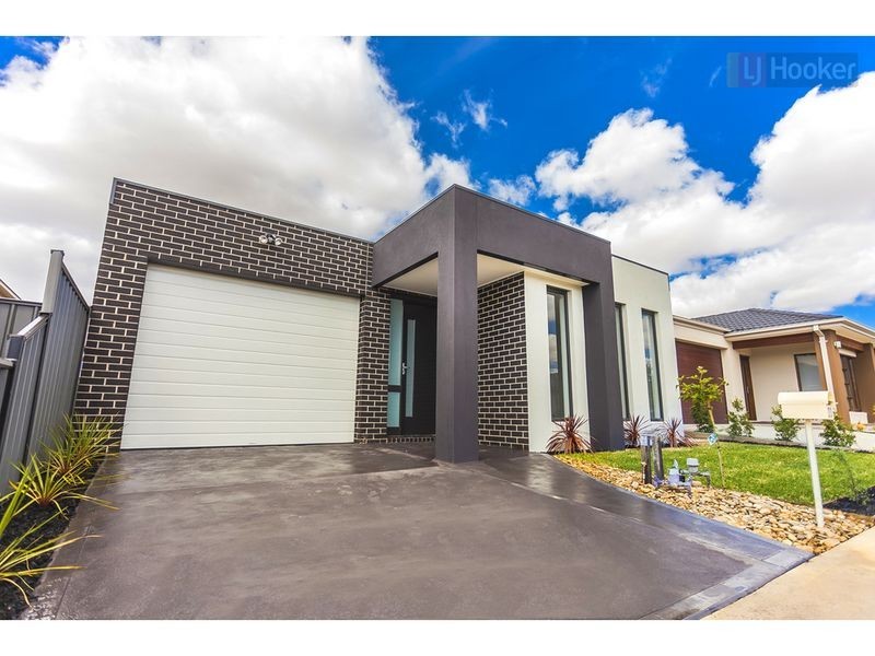 23 Viewmont Avenue, Craigieburn VIC 3064