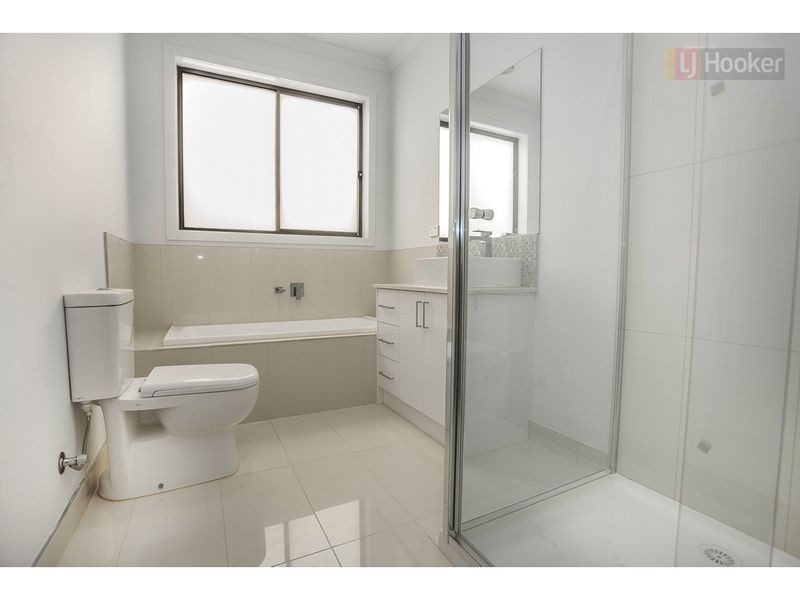 23 Viewmont Avenue, Craigieburn VIC 3064