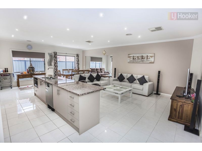 286 Waterview Boulevard, Craigieburn VIC 3064