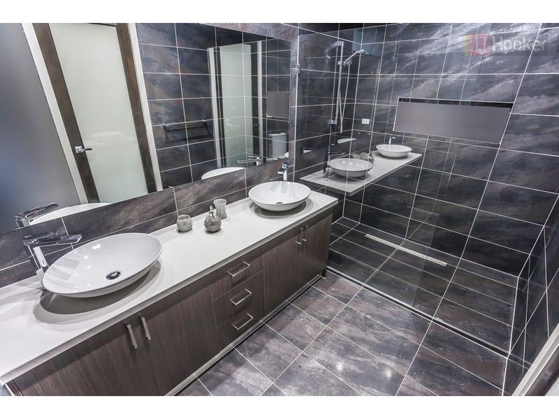 28 Season Way, Craigieburn VIC 3064