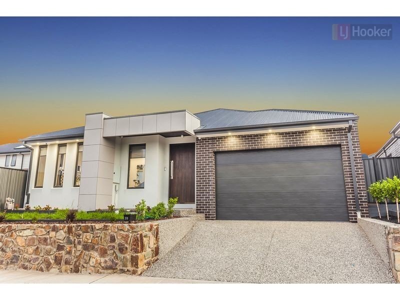 28 Season Way, Craigieburn VIC 3064