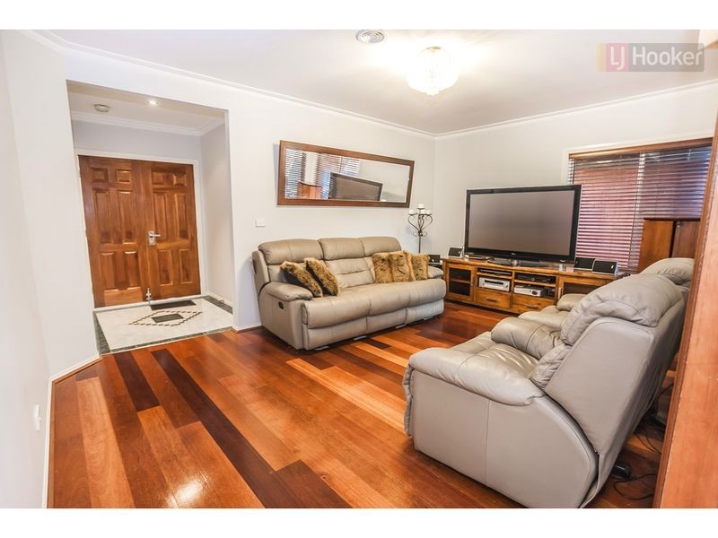 9 Moody Court, Roxburgh Park VIC 3064