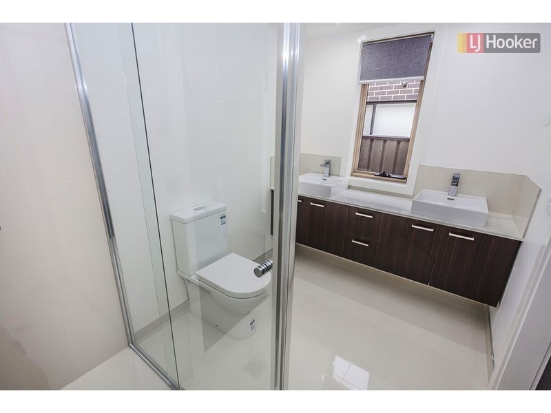 23 Falkland Road, Craigieburn VIC 3064
