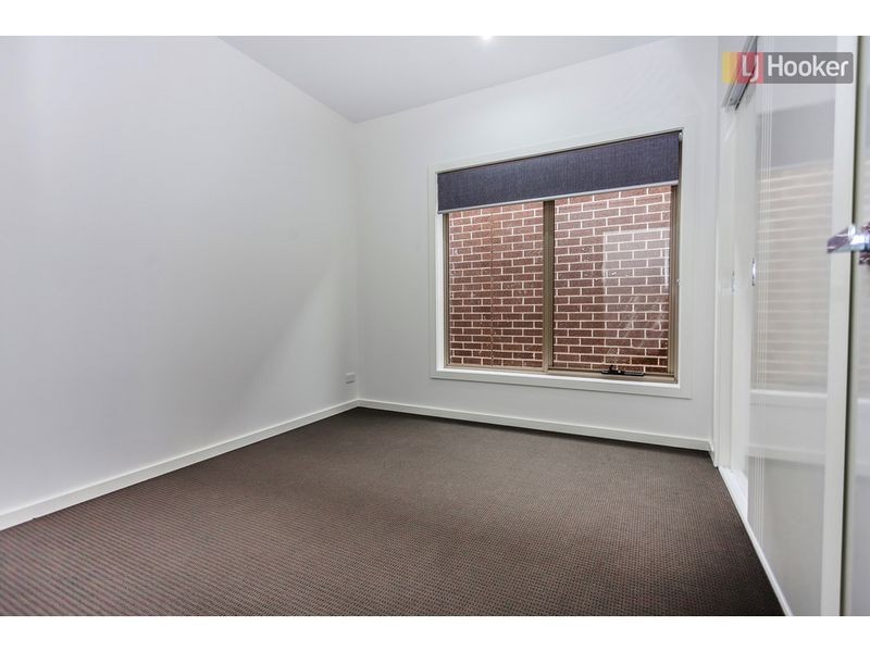 23 Falkland Road, Craigieburn VIC 3064