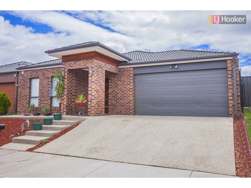 14 Bridgehaven Drive, Craigieburn VIC 3064