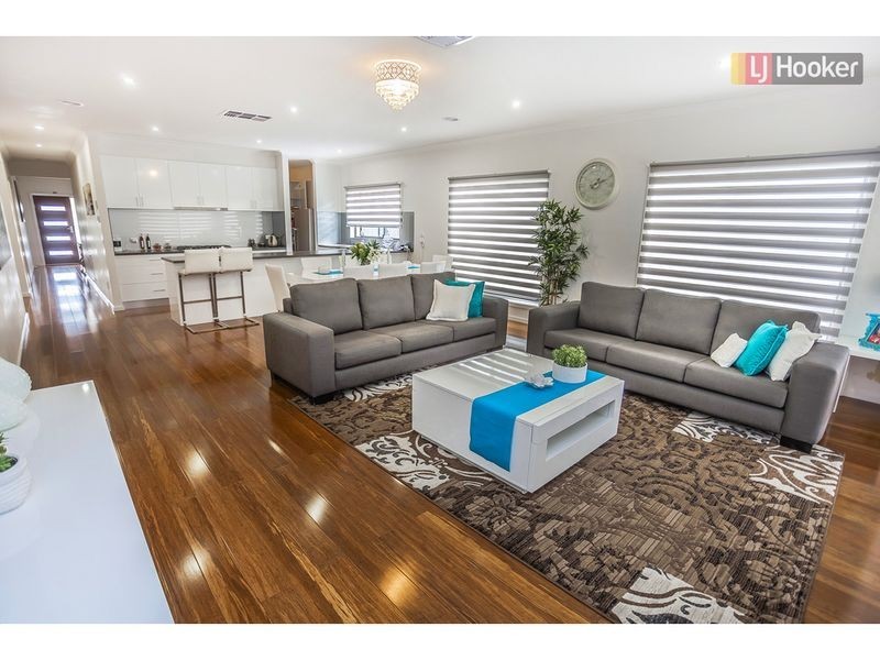 14 Bridgehaven Drive, Craigieburn VIC 3064