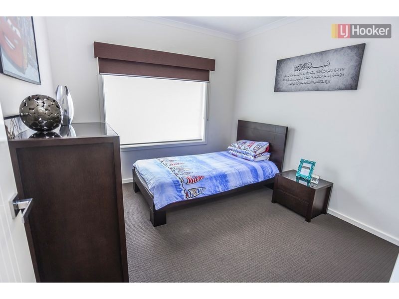 14 Bridgehaven Drive, Craigieburn VIC 3064