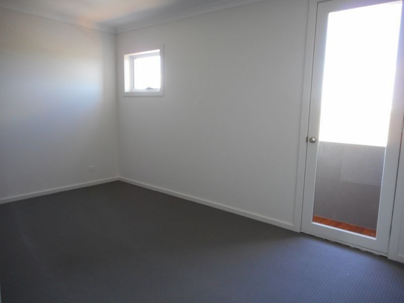 14 Windrock Avenue, Craigieburn VIC 3064