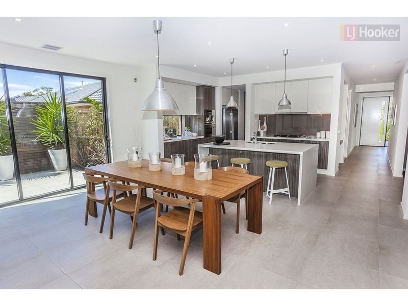 45 Flourish Circuit, Greenvale VIC 3059