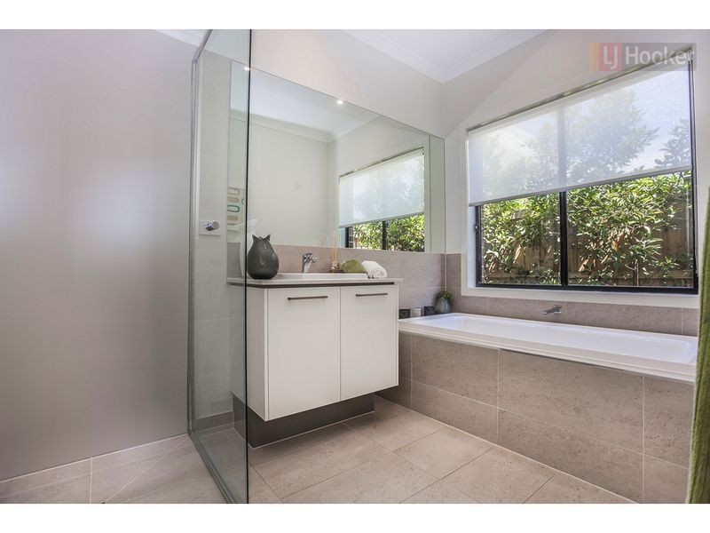 45 Flourish Circuit, Greenvale VIC 3059