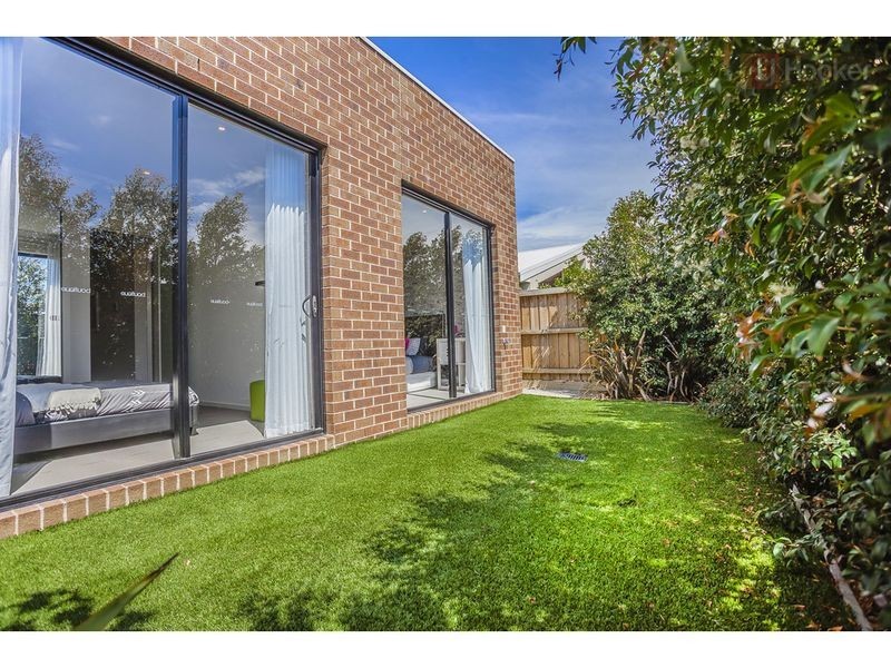 45 Flourish Circuit, Greenvale VIC 3059