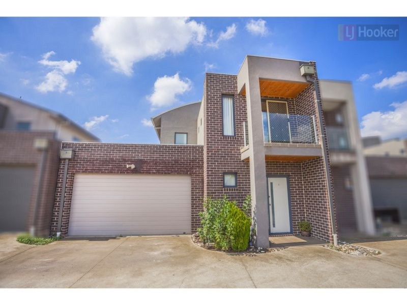 Unit 8/5 Korab Place, Roxburgh Park VIC 3064