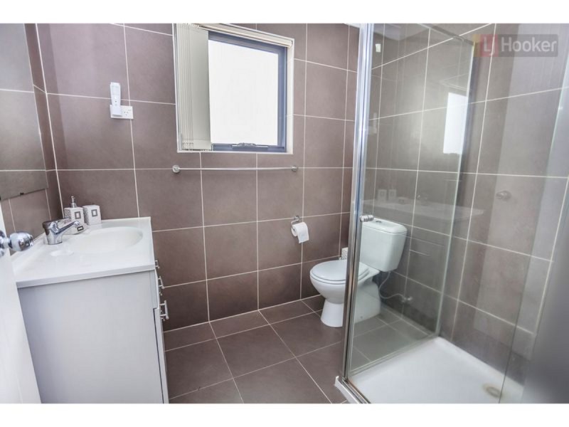 Unit 8/5 Korab Place, Roxburgh Park VIC 3064