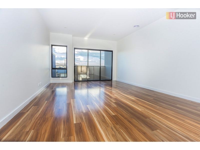 34 Faith Grange, Craigieburn VIC 3064